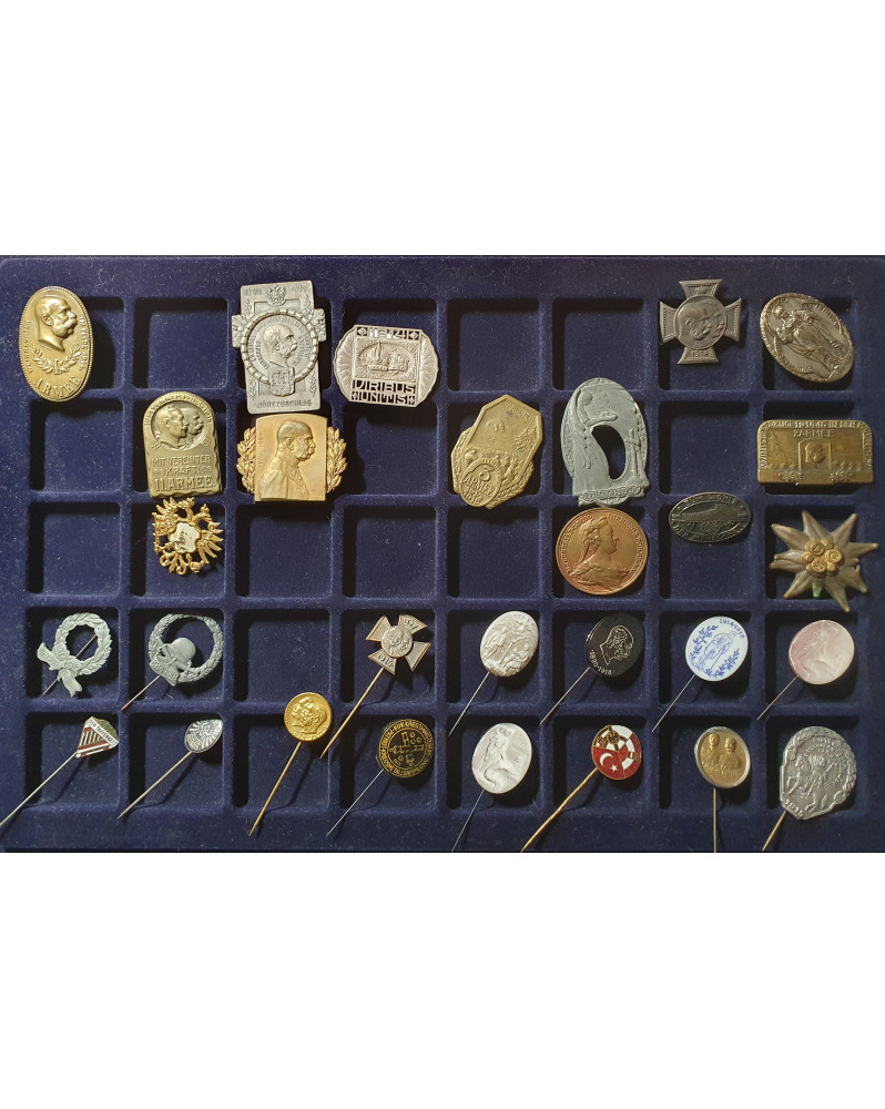 Collection of the austro-hungarian cap badges - years 1914/1915